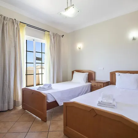 فيلة Tulipa البوفيرا